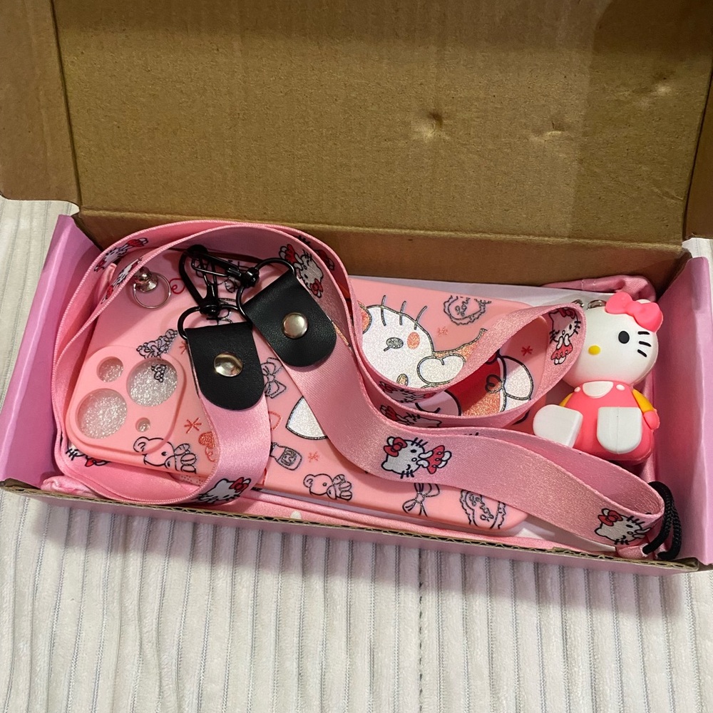 Hello Kitty IPhone 14 Phone Case And Accessories - Picture 3 of 7